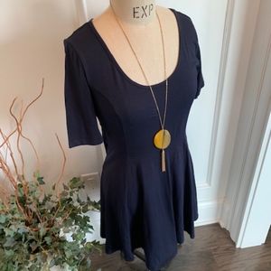 H & M Women's Scoop Neck Short Sleeve Dress